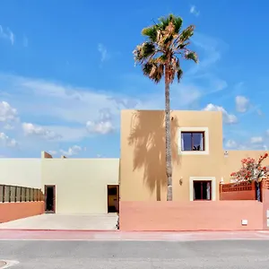 villa-sol-corralejo-35660.in-canary-islands.com/